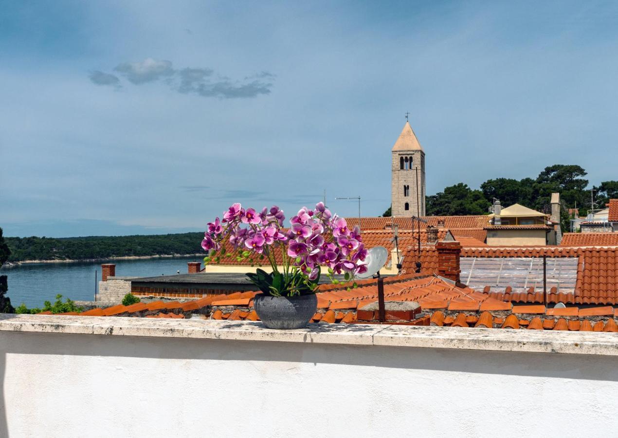 Luise - Four Towers Apartments Раб Экстерьер фото